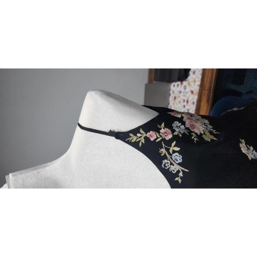 Elegant Black Floral Embroidered Slip Dress #3 - Picture 5 of 7